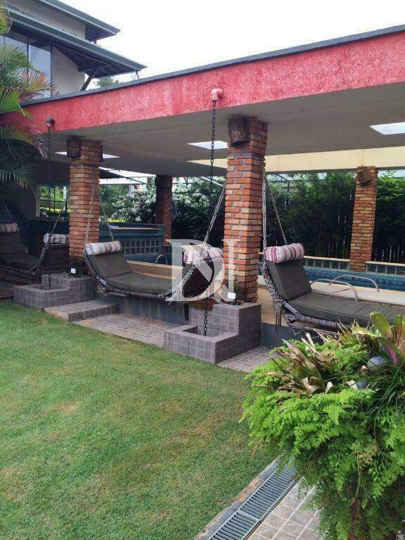 Casa em condomínio à venda no Condomínio Monte Belo: 