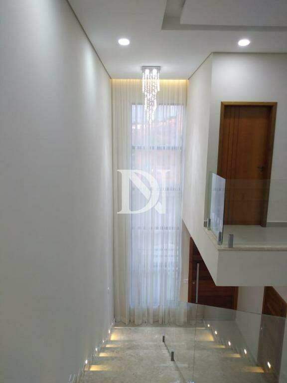 Casa em condomínio à venda no Jardim Santa Marta: 