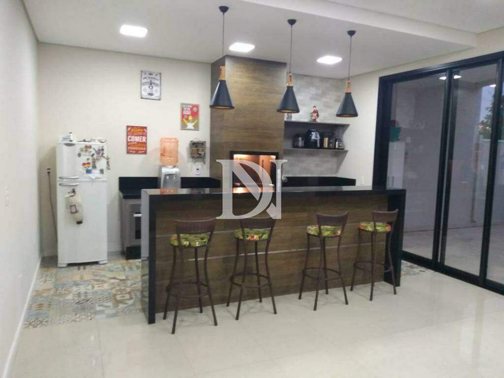 Casa em condomínio à venda no Jardim Santa Marta: 