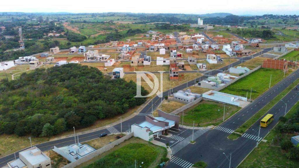 Casa em condomínio à venda no Jardim Santa Marta: 