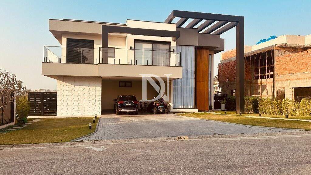 Casa em condomínio à venda no Kurumin: 