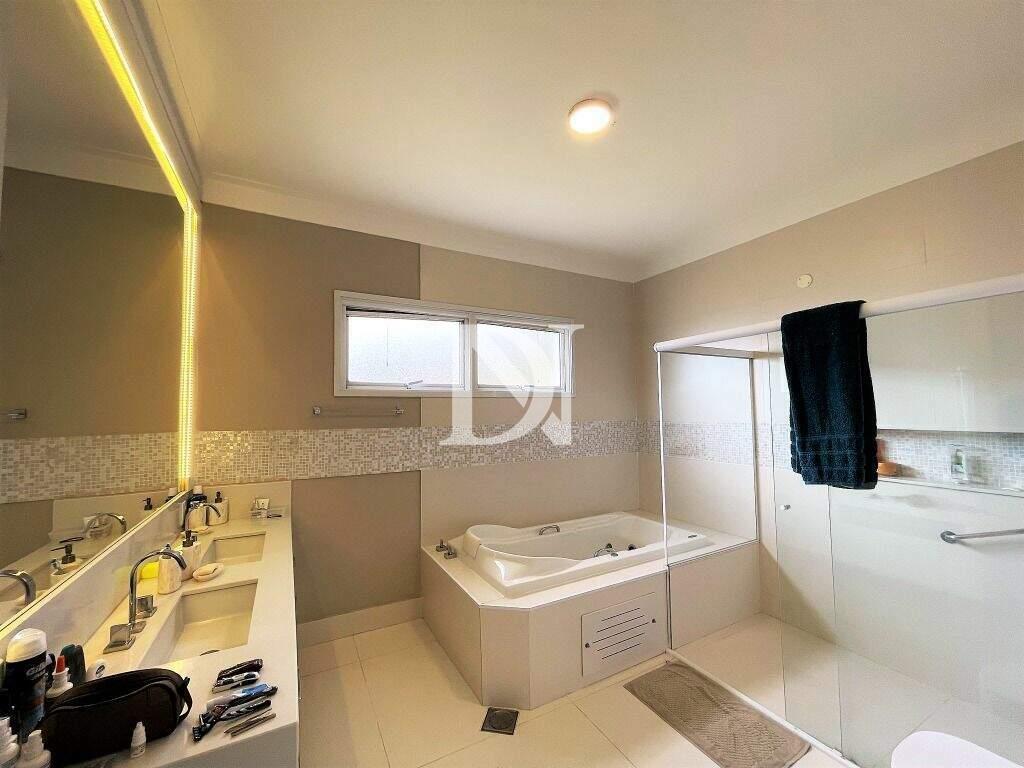 Casa em condomínio à venda no Residencial São José: 