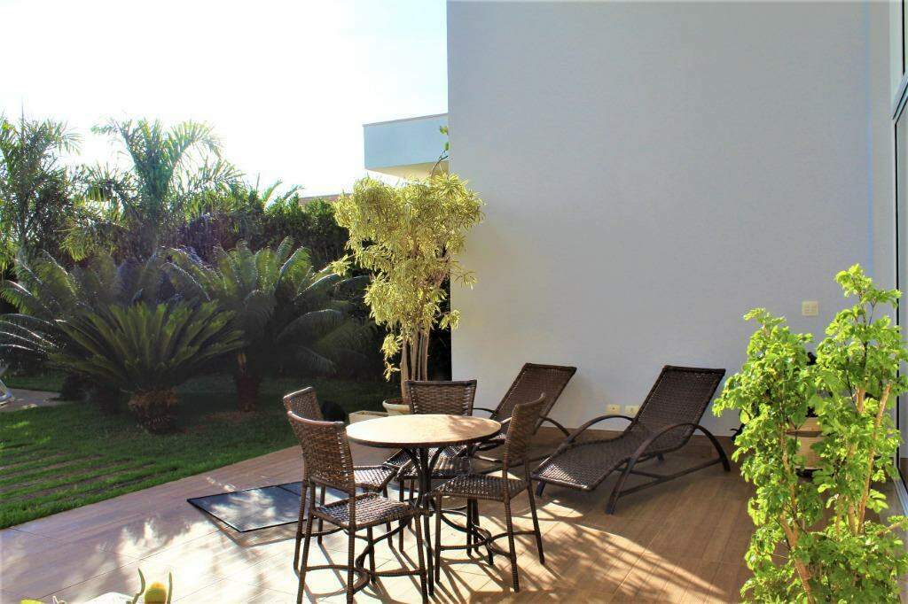 Casa em condomínio à venda no Jardim Plaza Atheneé: 