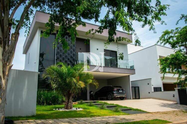 Casa em condomínio à venda no Jardim Buru: 