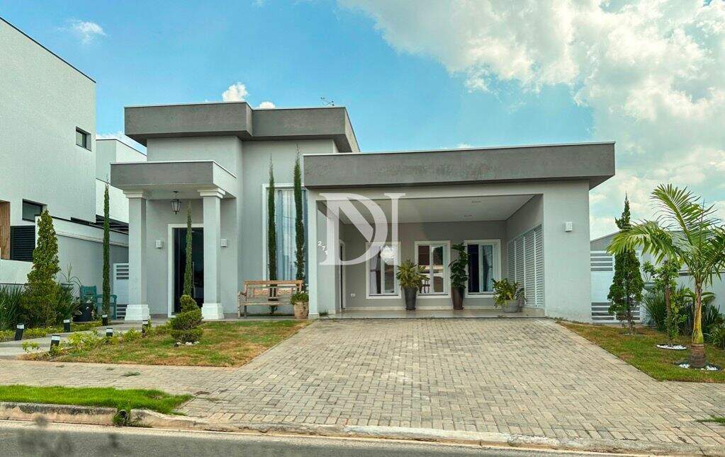 Casa em condomínio à venda no São João: 