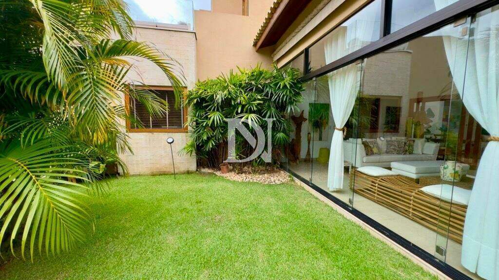 Casa em condomínio à venda no Condomínio Terras de São José II: 