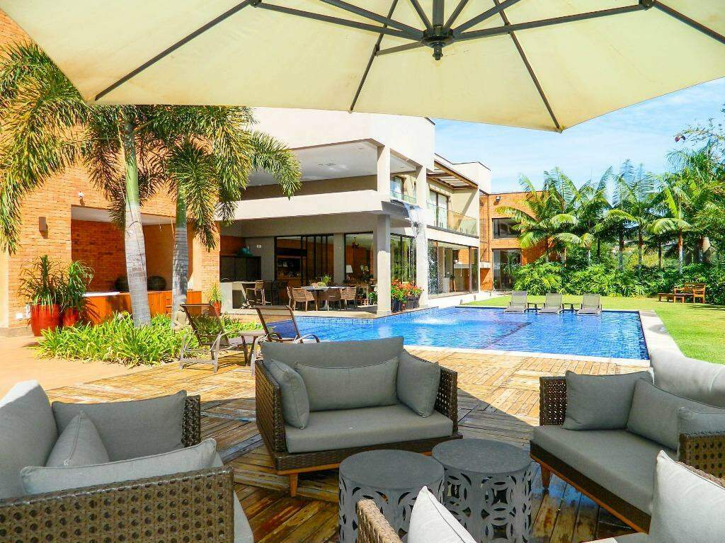 Casa em condomínio à venda no Condomínio Terras de São José: 