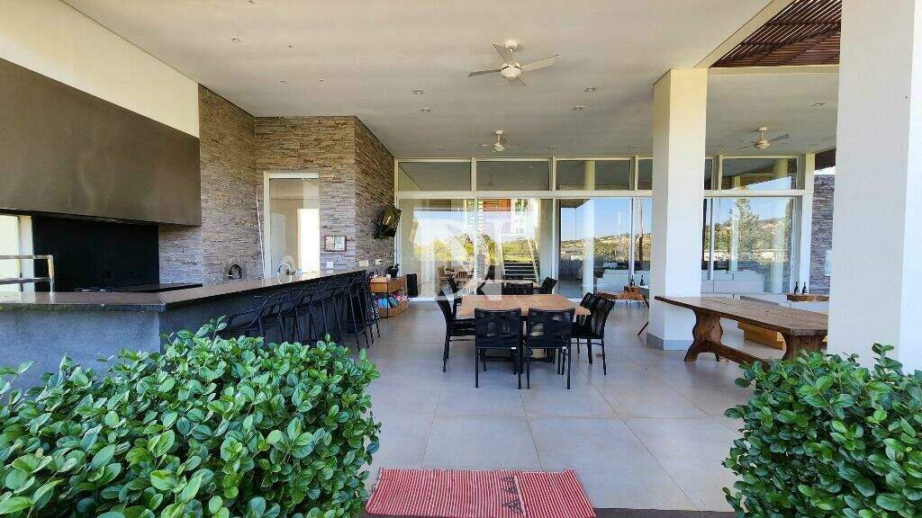 Casa em condomínio à venda no Condomínio Terras de São José: 