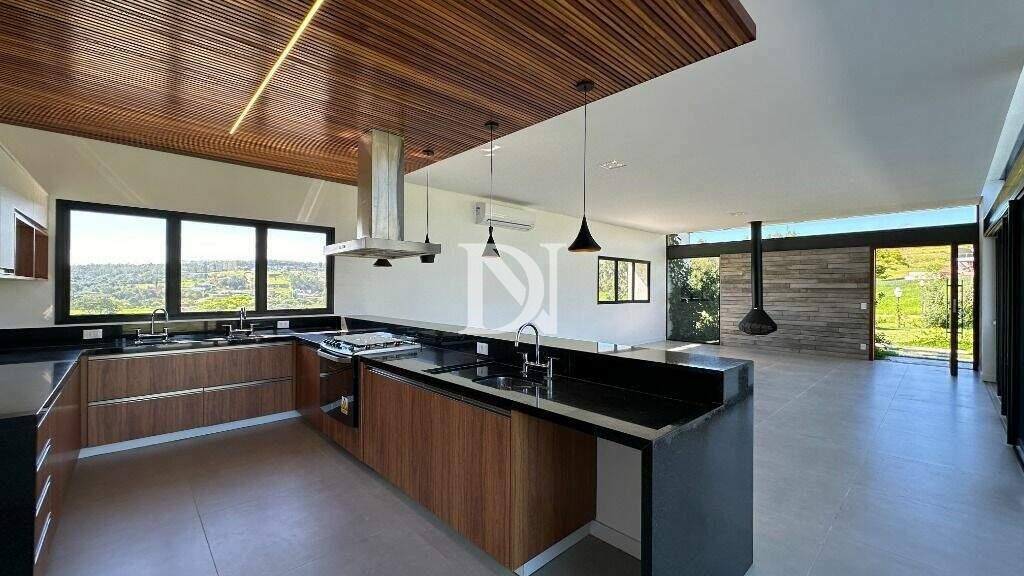 Casa em condomínio à venda no Condomínio Terras de São José: 