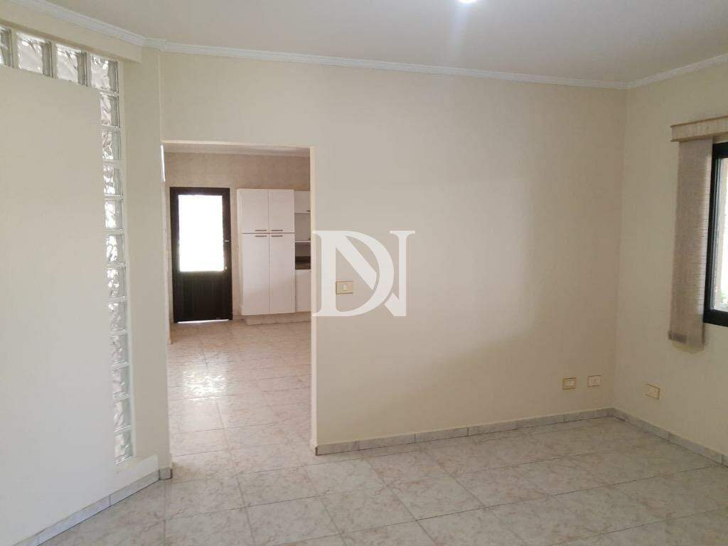 Casa em condomínio à venda no Condomínio Monte Belo: 