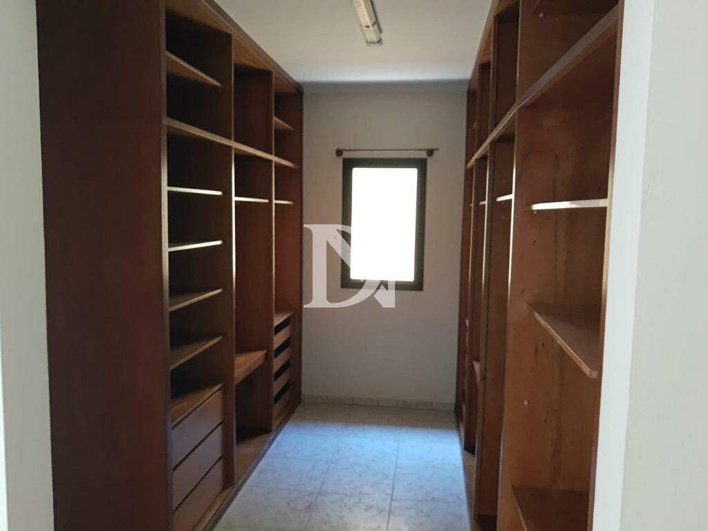 Casa em condomínio à venda no Condomínio Monte Belo: 