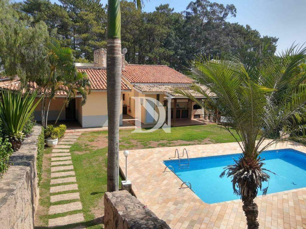 Casa em condomínio à venda no Condomínio Monte Belo: 