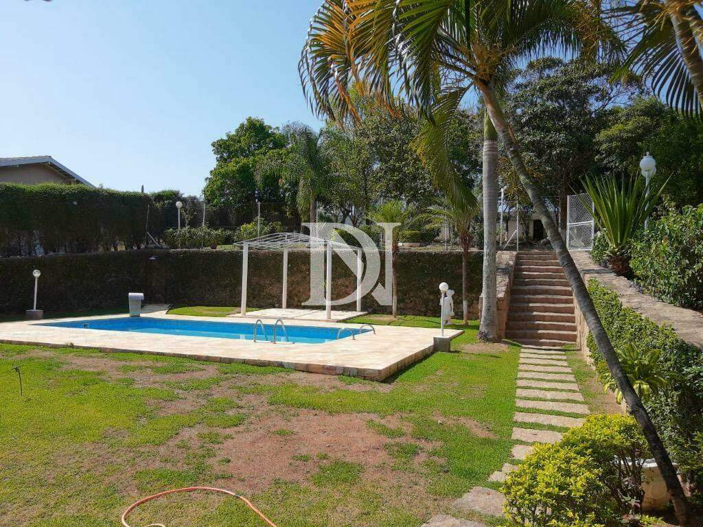 Casa em condomínio à venda no Condomínio Monte Belo: 
