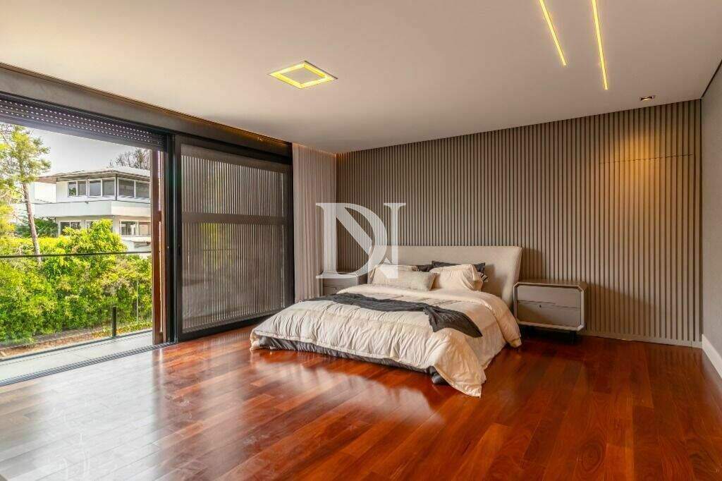Casa em condomínio à venda no Condomínio Terras de São José: 