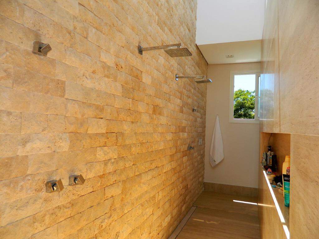 Casa em condomínio à venda no Condomínio Terras de São José II: 