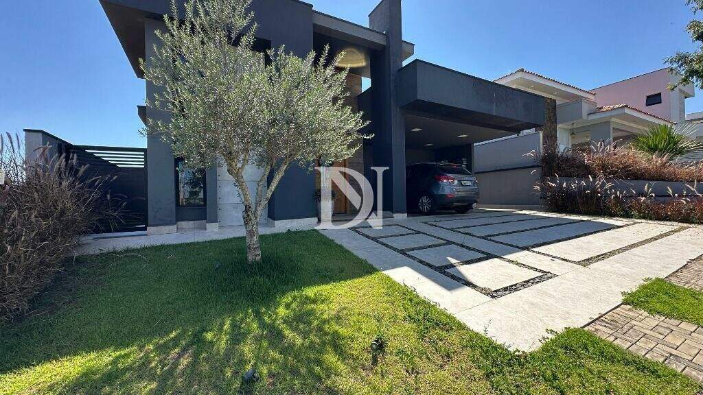 Casa em condomínio à venda no Jardim Buru: 