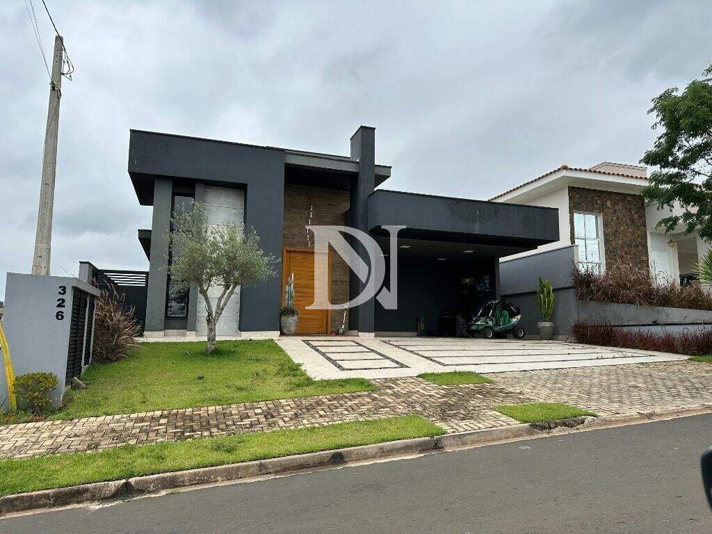 Casa em condomínio à venda no Jardim Buru: 