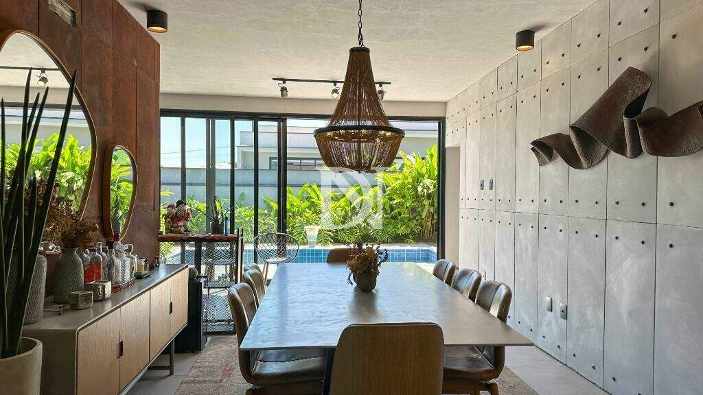 Casa em condomínio à venda no Jardim Buru: 