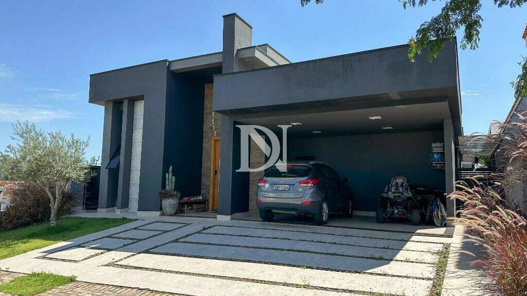 Casa em condomínio à venda no Jardim Buru: 