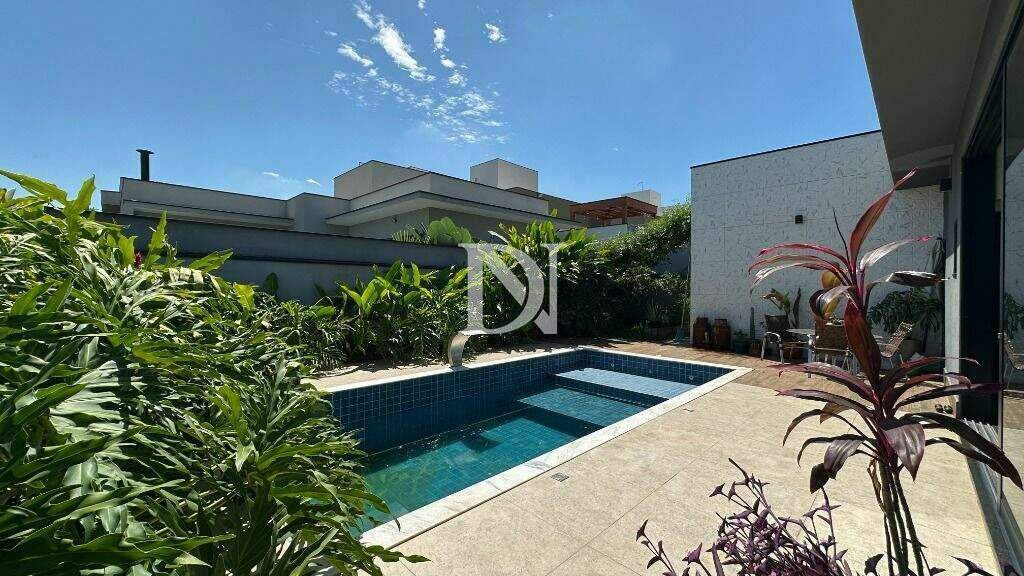 Casa em condomínio à venda no Jardim Buru: 