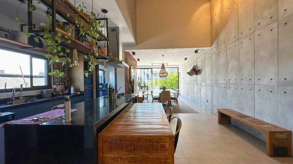 Casa em condomínio à venda no Jardim Buru: 