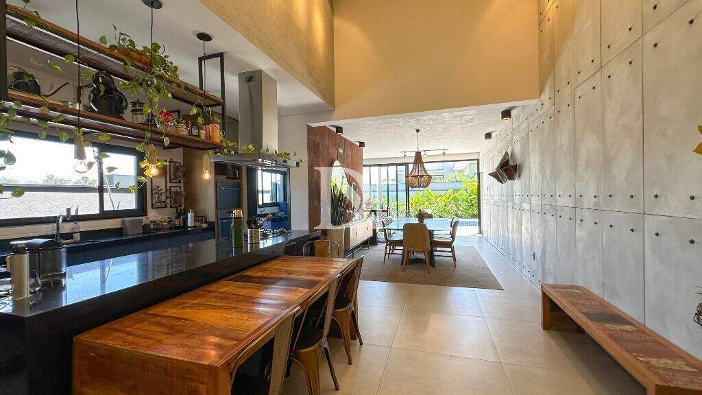 Casa em condomínio à venda no Jardim Buru: 
