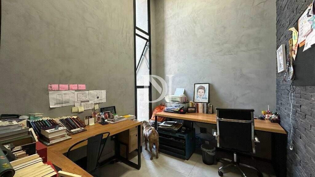 Casa em condomínio à venda no Jardim Buru: 