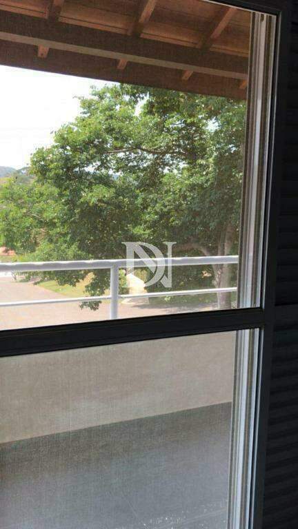 Casa em condomínio à venda no Condomínio Campos de Santo Antônio: 