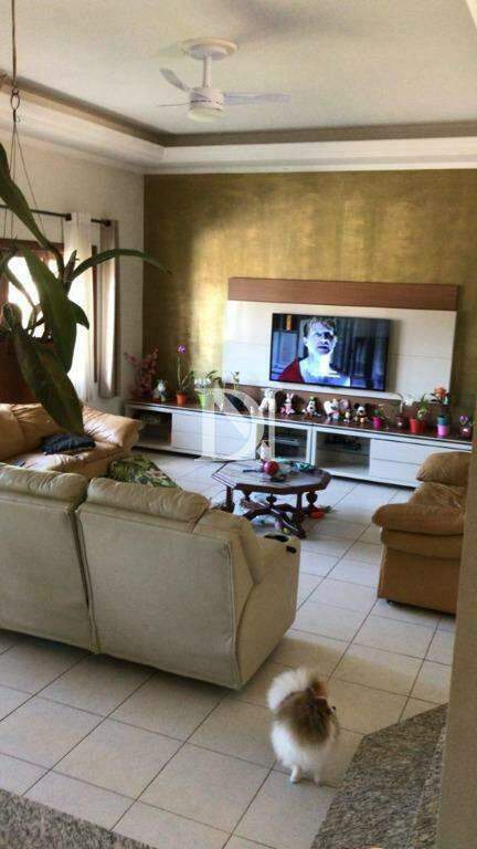 Casa em condomínio à venda no Condomínio Campos de Santo Antônio: 