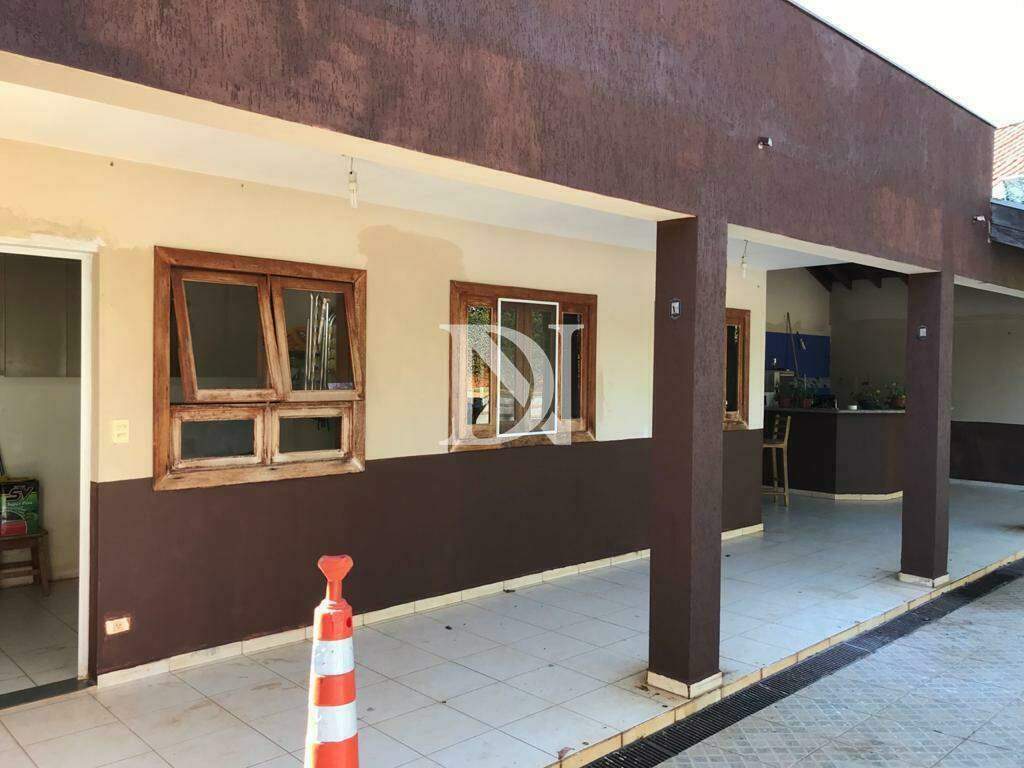 Casa em condomínio à venda no Condomínio Campos de Santo Antônio: 