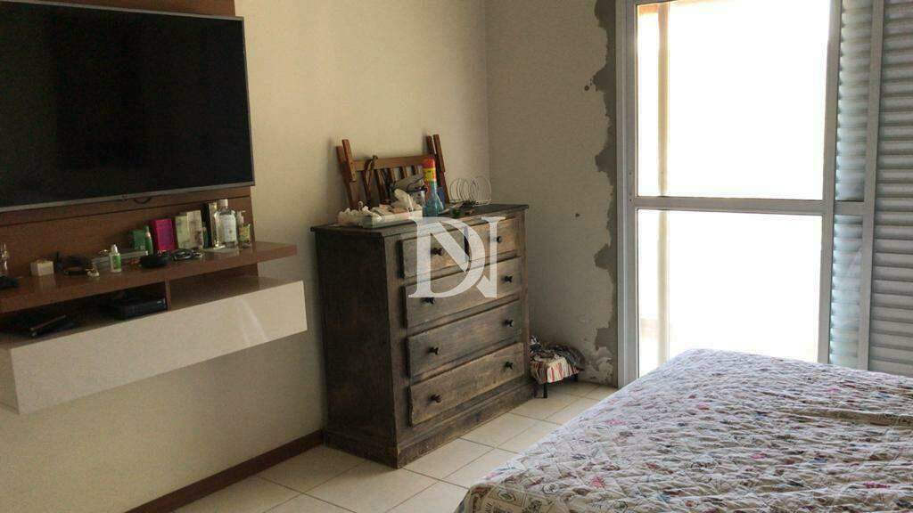 Casa em condomínio à venda no Condomínio Campos de Santo Antônio: 