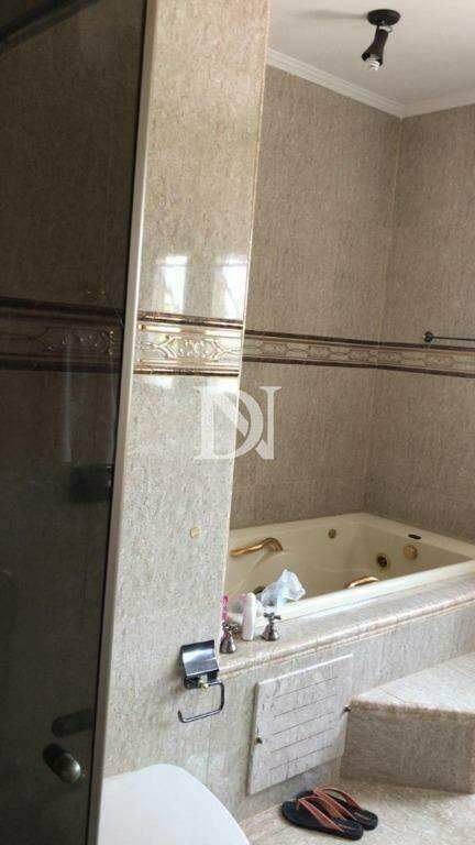 Casa em condomínio à venda no Condomínio Campos de Santo Antônio: 