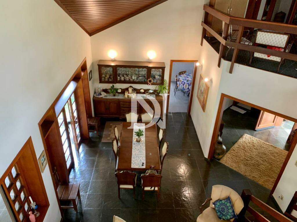 Casa em condomínio à venda no Condomínio Campos de Santo Antônio: 