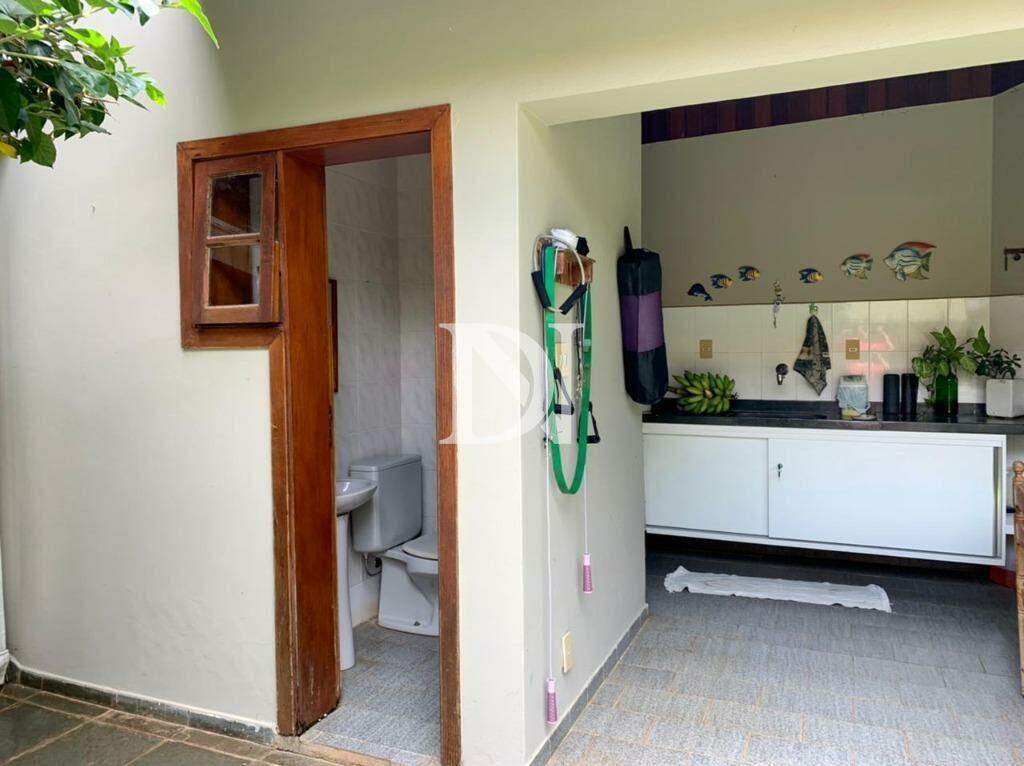 Casa em condomínio à venda no Condomínio Campos de Santo Antônio: 