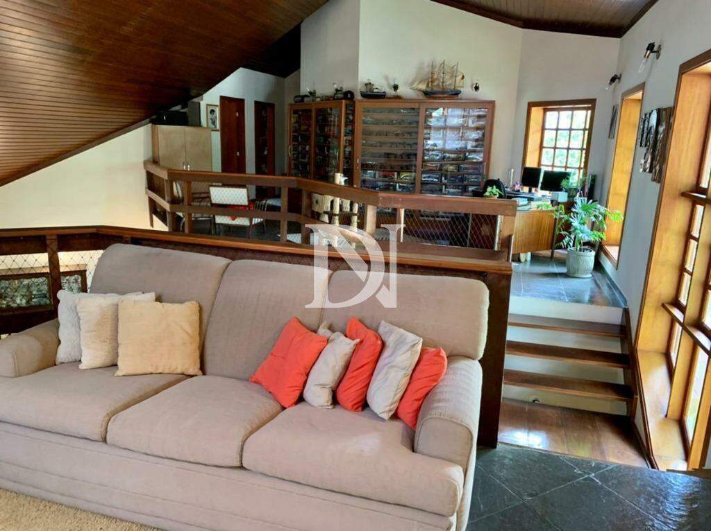 Casa em condomínio à venda no Condomínio Campos de Santo Antônio: 