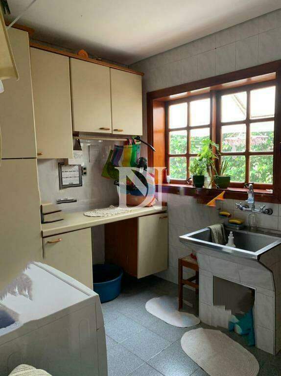 Casa em condomínio à venda no Condomínio Campos de Santo Antônio: 