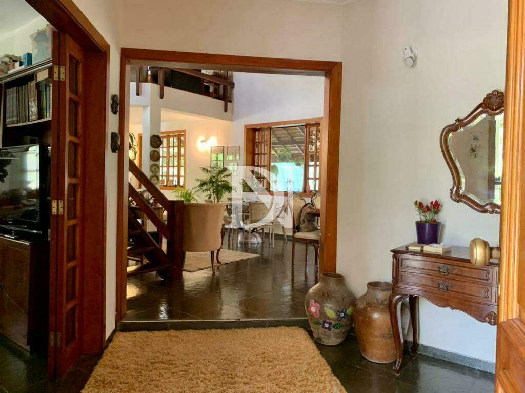 Casa em condomínio à venda no Condomínio Campos de Santo Antônio: 
