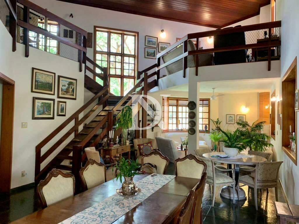 Casa em condomínio à venda no Condomínio Campos de Santo Antônio: 