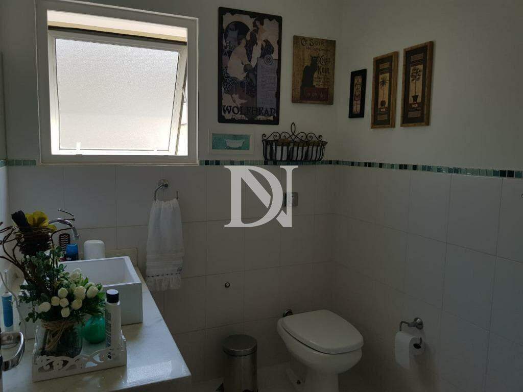 Casa em condomínio à venda no Condomínio Campos de Santo Antônio: 
