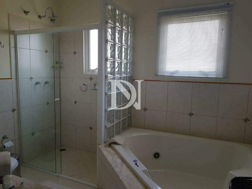 Casa em condomínio à venda no Condomínio Campos de Santo Antônio: 