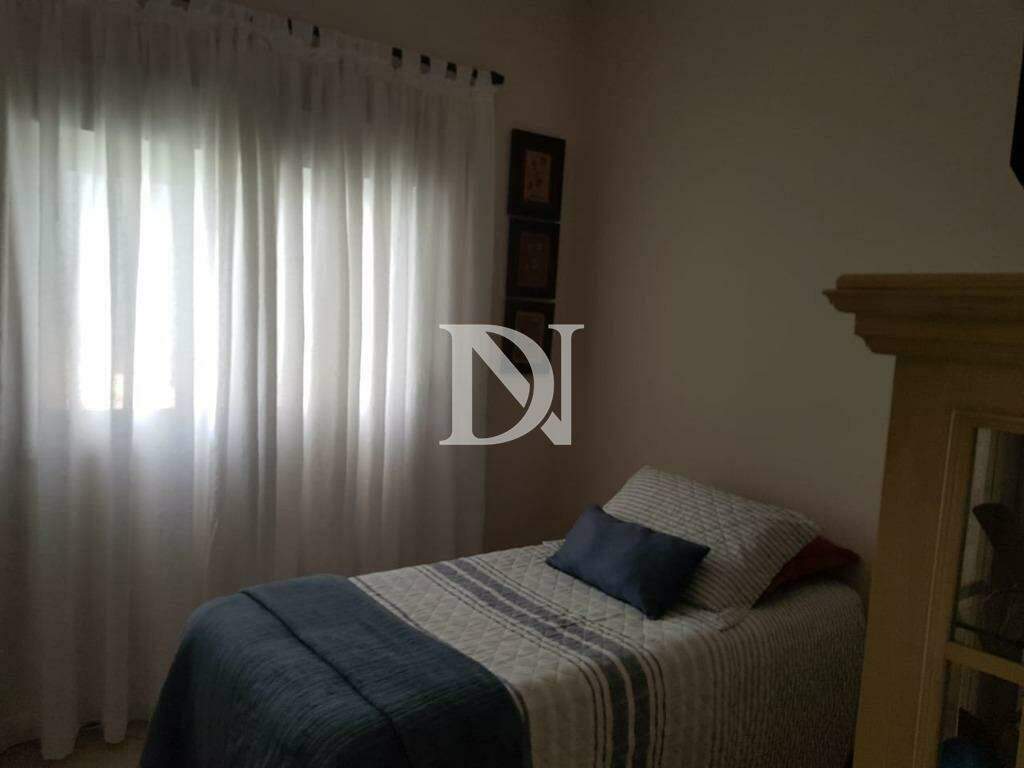 Casa em condomínio à venda no Condomínio Campos de Santo Antônio: 