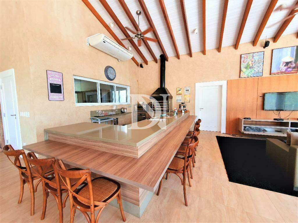 Casa em condomínio à venda no Condomínio Terras de São José II: 