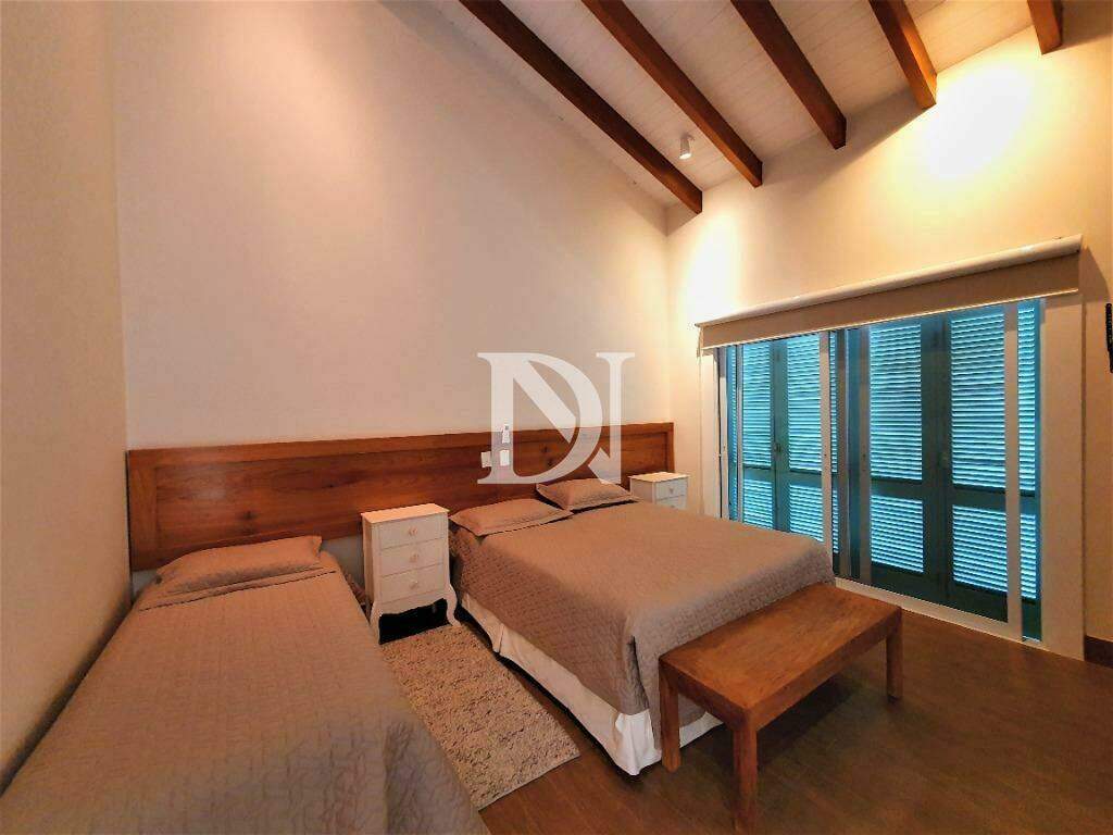 Casa em condomínio à venda no Condomínio Terras de São José II: 