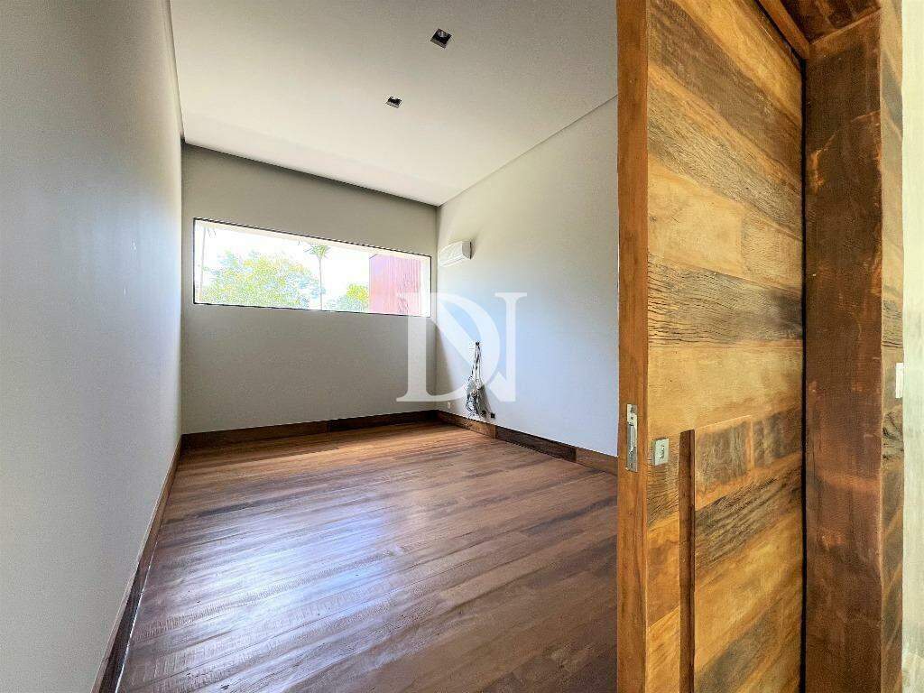 Casa em condomínio à venda no Residencial São José: 