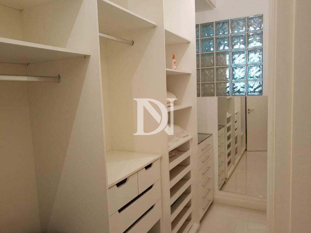 Casa em condomínio à venda no Condomínio City Castelo: 