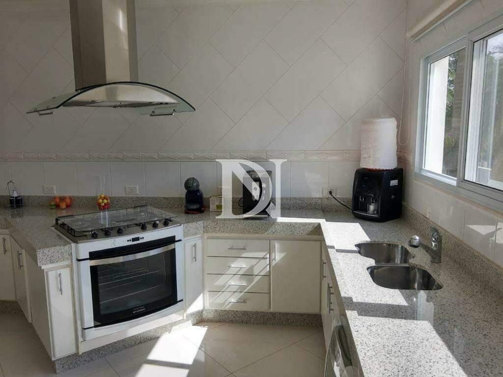 Casa em condomínio à venda no Condomínio City Castelo: 