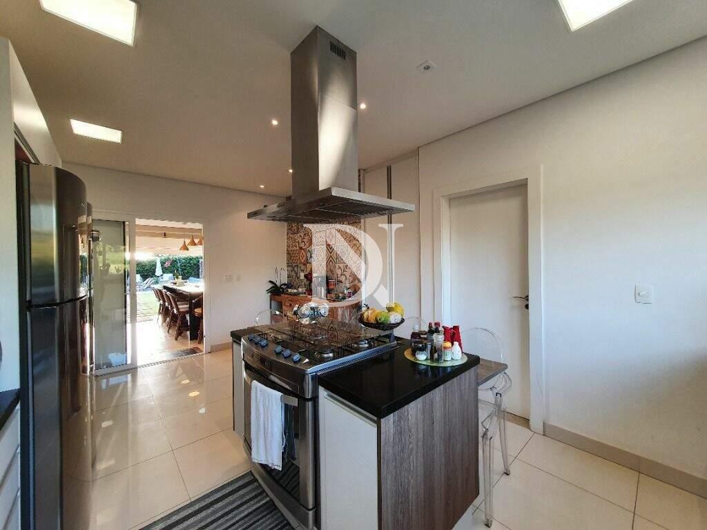 Casa em condomínio à venda no Residencial São José: 