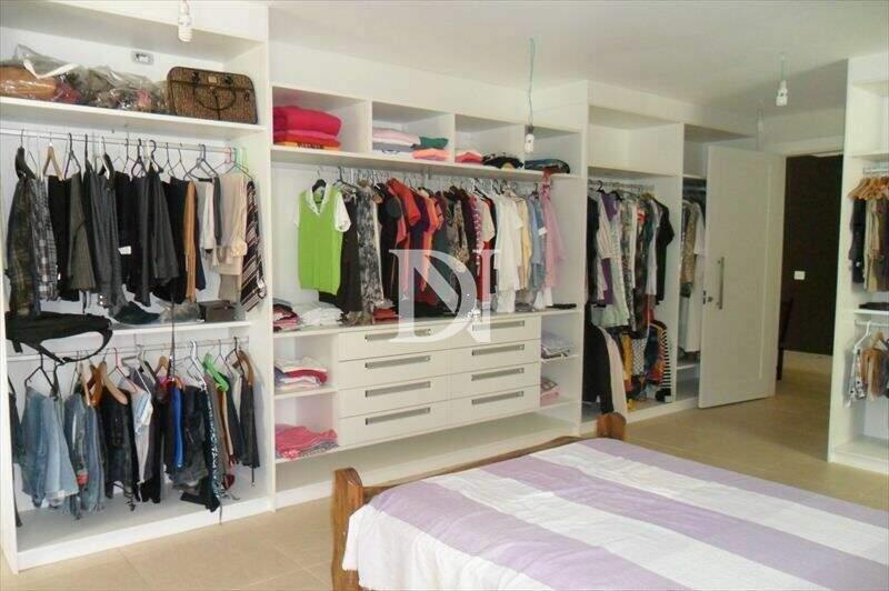 Casa em condomínio à venda no Kurumin: 