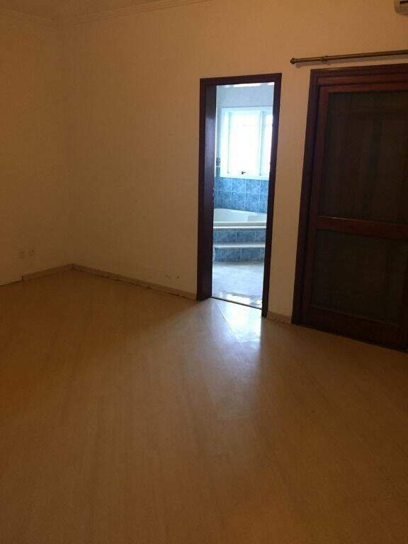 Casa em condomínio à venda no Parque Village Castelo: 