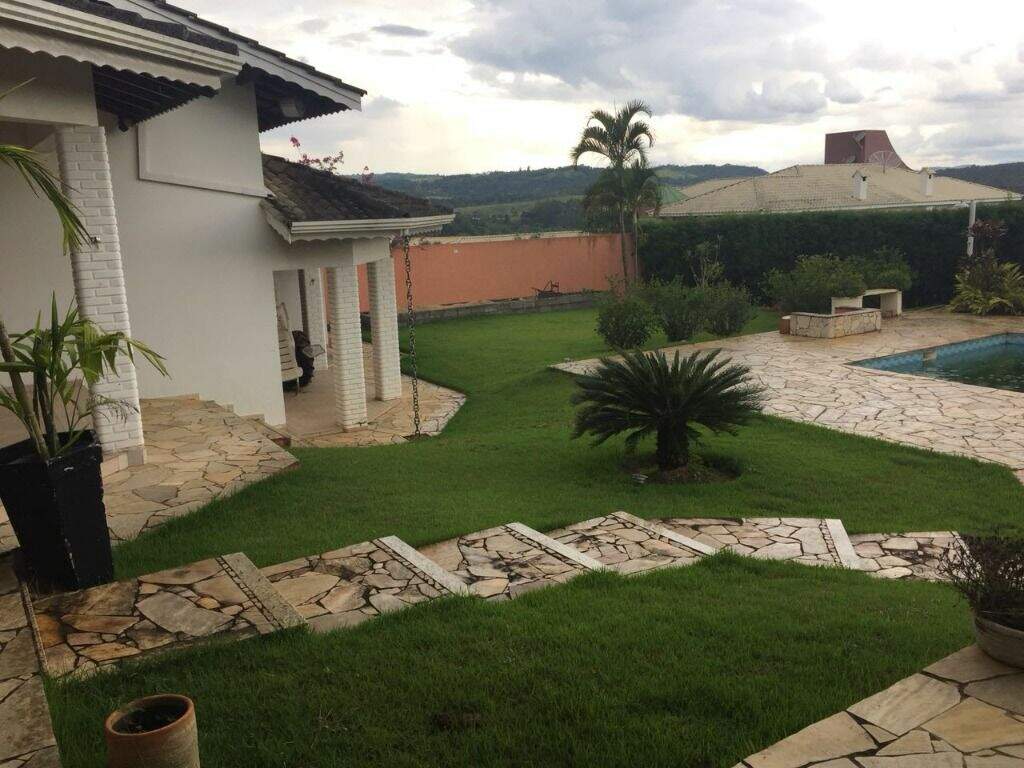 Casa em condomínio à venda no Parque Village Castelo: 